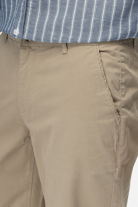 Slim Straight Chino Beige
