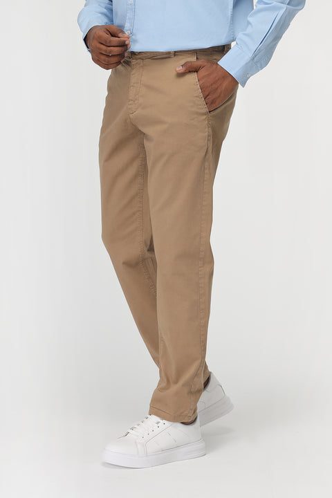 Slim Straight Chino Beige