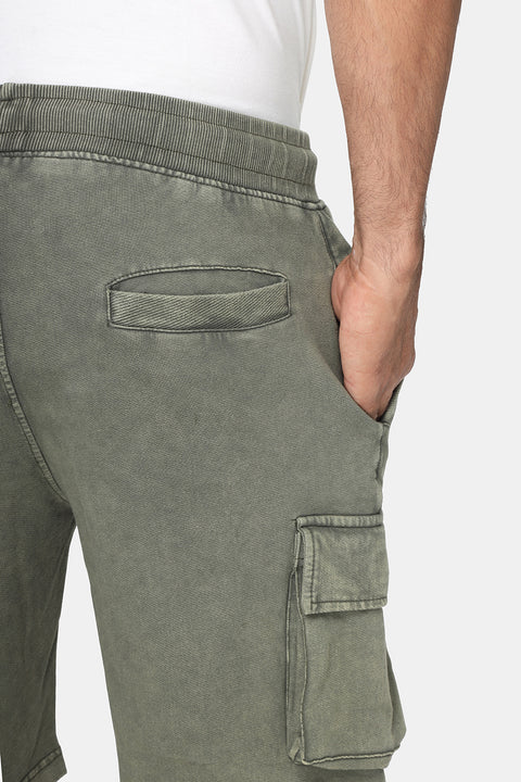 Regular Fit Short Milton Green