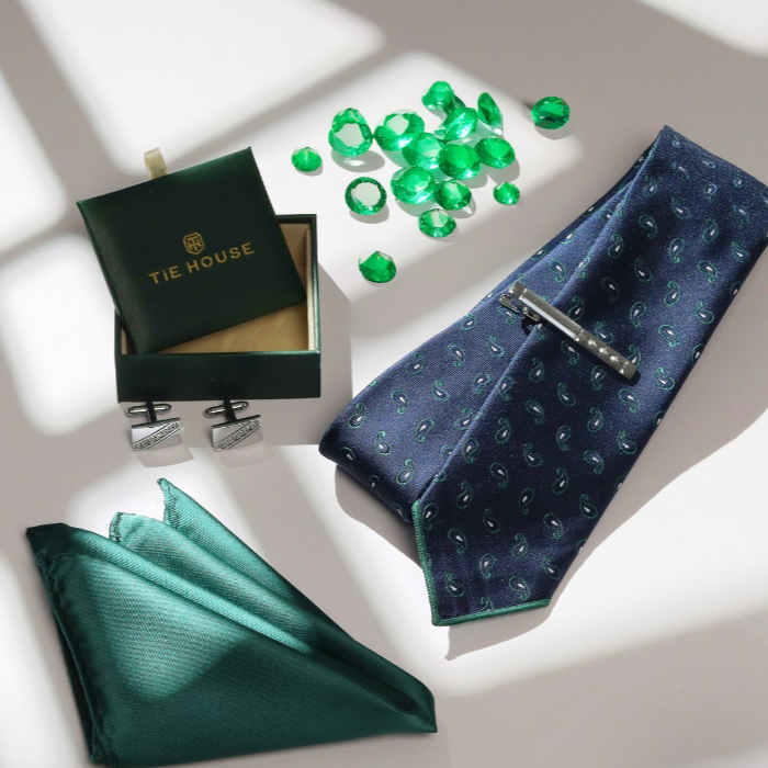 Tie