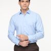 ⁦قميص كلاسيك - ريجولار فيت - لبنى وسط⁩ - الصورة ⁦3⁩