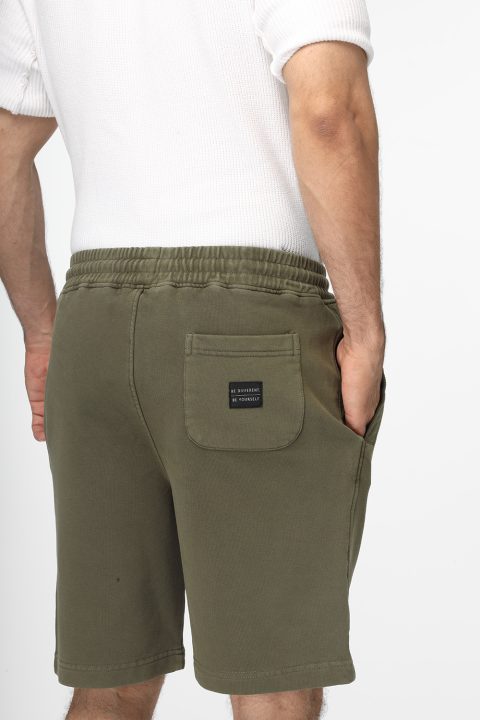 Regular Fit Melton Short Green - Image 4
