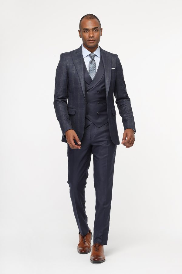 Black Slim Fit Groom Suit for men by BespokeDailyShop